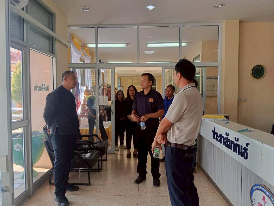 นายอำเภอเข้าเยี่ยมชมเทศบาลตำบลหนองสนม